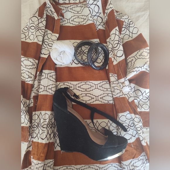 Black Sexy Ankle Strappy Size 8.5 Steve Madden Platforms - Picture 5 of 16